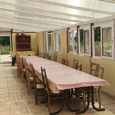 La maison est dans le pré Hébergement de vacances