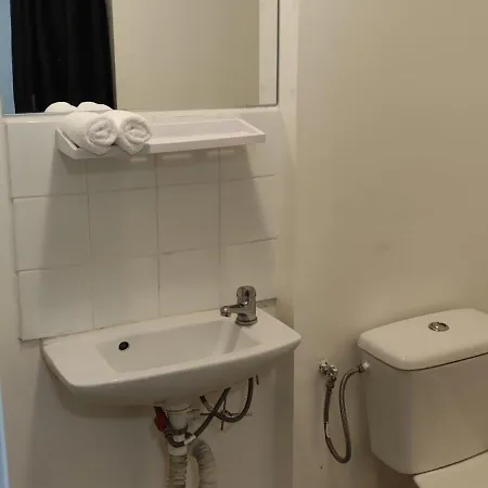La maison est dans le pré Hébergement de vacances Fontenelle-en-Brie